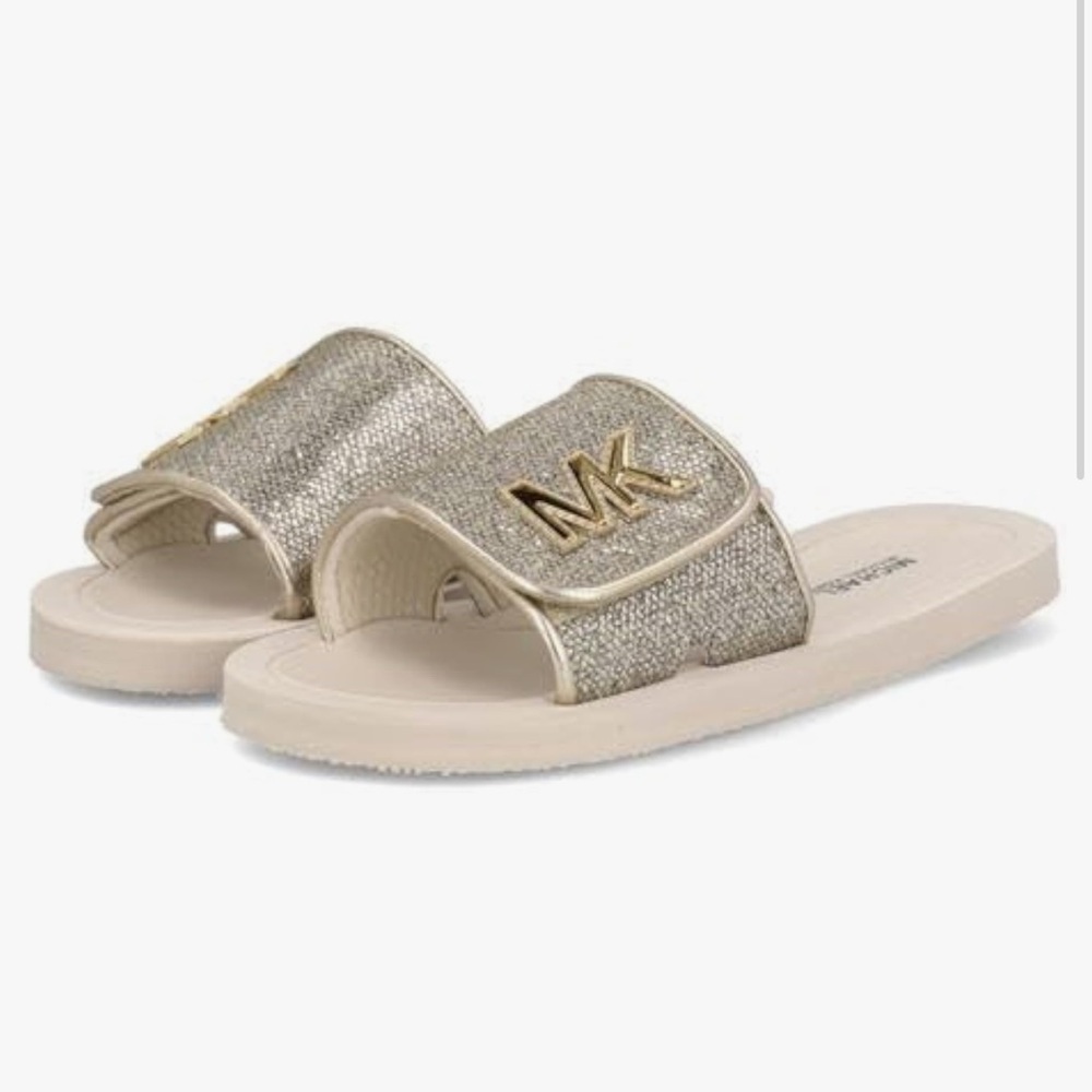 Michael Kors Girls Children’s Shoes – Size 2 – Vanilla (Eli Melissa)